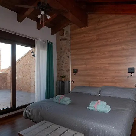 La Casa El Cura Campillo de Duenas